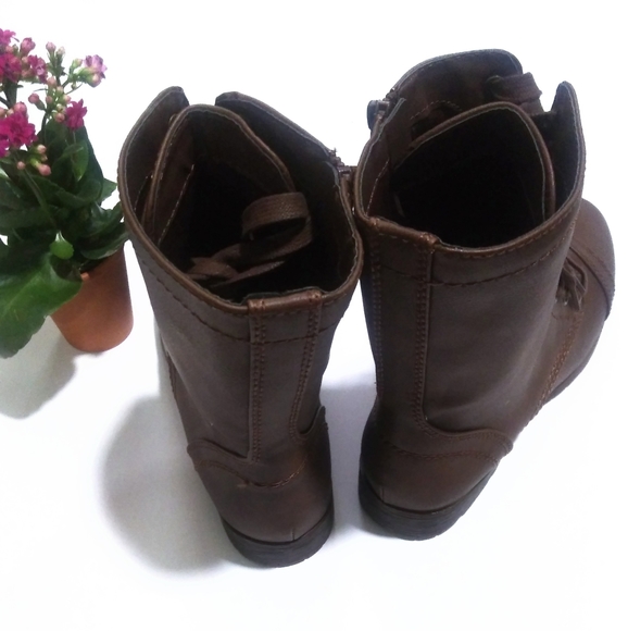 Pick 3/$15!! Time and True Boots 💚 NWOT - Picture 2 of 4